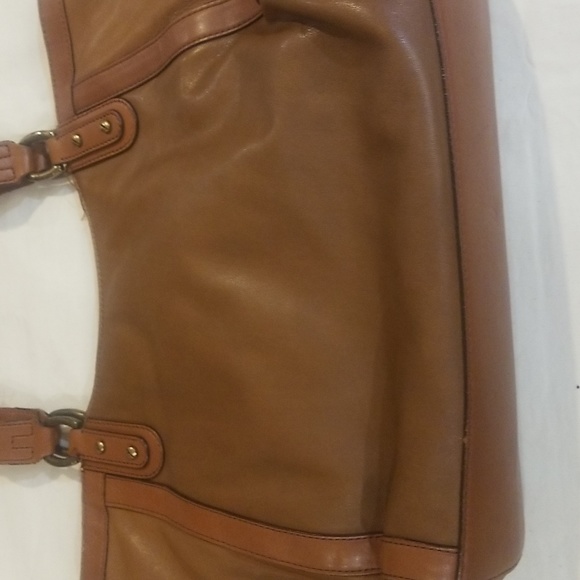 COLE HAAN LEATHER TOTE HANDBAG WITH FRANT PACKET LINED OUTER INSIDE 3 pocket - Picture 7 of 8